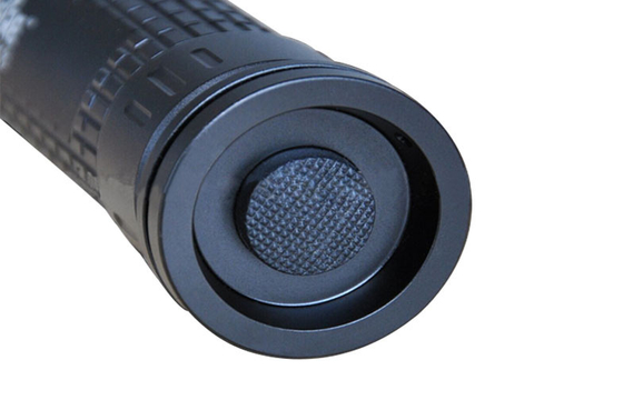 Aduana 5 - linterna recargable táctica del modo con la batería, lumen 2400
