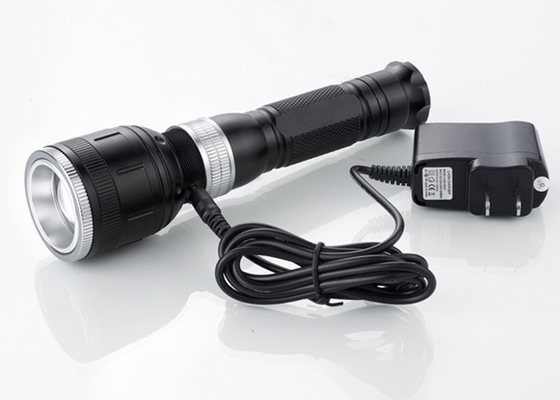 linterna recargable del hogar LED, antorcha llevada brillante estupenda del enfoque 10W